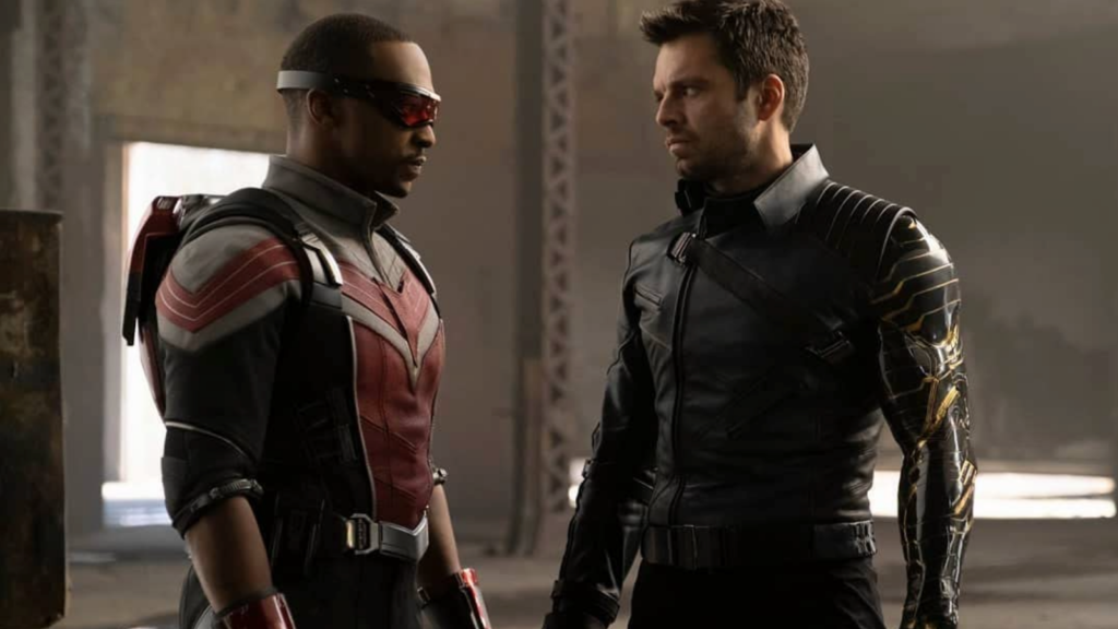 Sebastian Stan và Anthony Mackie trong The Falcon And The Winter Soldier review