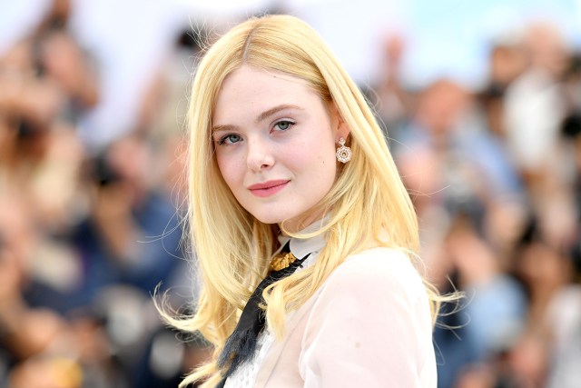 Elle Fanning trong vai Ali MacGraw trong Francis And The Godfather
