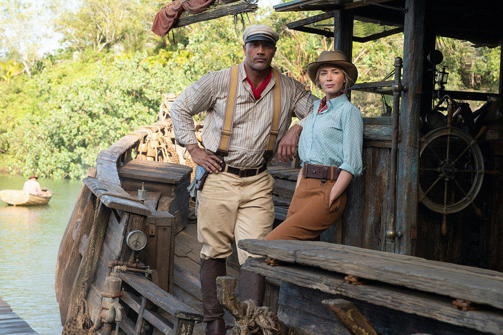 Dwayne Johnson và Emily Blunt trong Jungle Cruise: Jungle Adventure