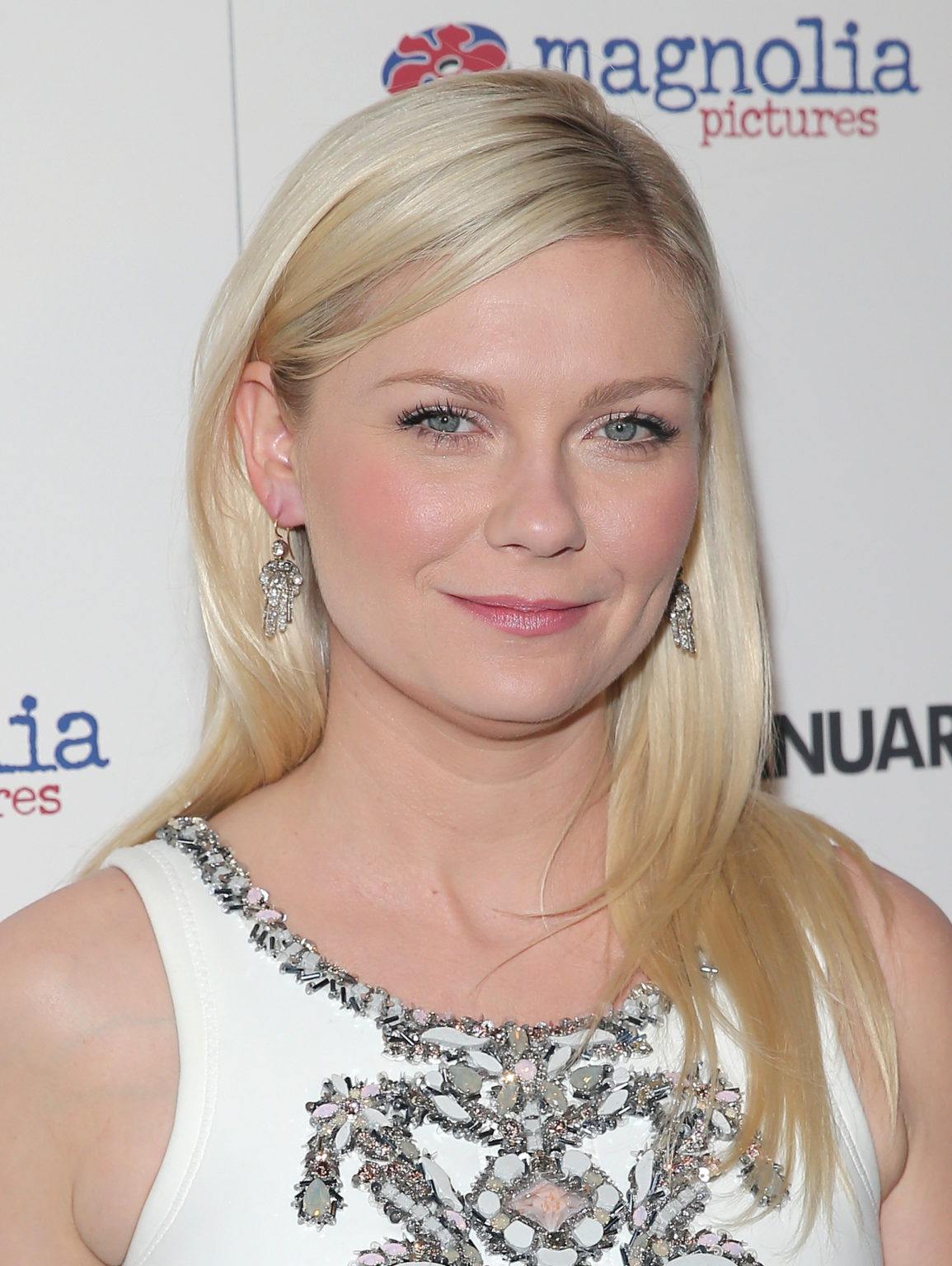 Kirsten Dunst The Power Of The Dog The Power Of The Dog câu chuyện về cặp anh em mang tính cách trái ngược