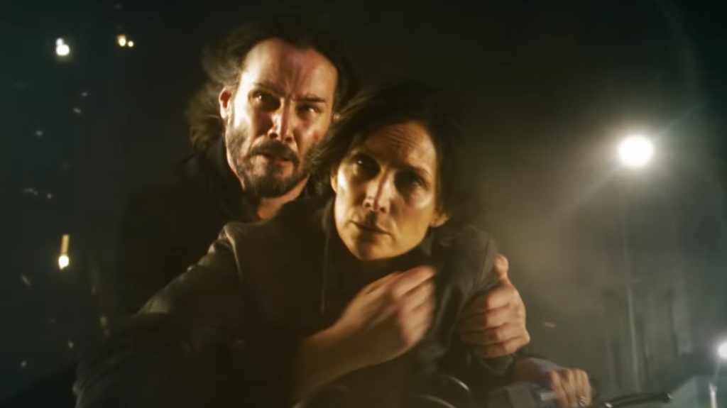 Keanu Reeves và Carrie-Anne Moss ghi hình cho The Matrix Resurrections