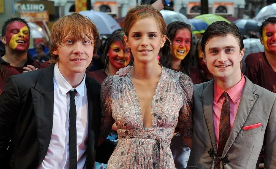 Harry Potter 20th Anniversary: Return to Hogwarts – Tái hợp bộ ba Daniel Radcliffe, Rupert Grint và Emma Watson cùng trở về Hogwarts