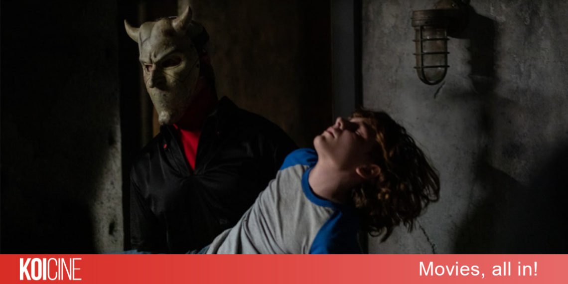 Review Điện Thoại Đen – The Black Phone bộ phim kinh dị hồi hộp với một cái kết đánh lừa cả các nhân vật lẫn người xem