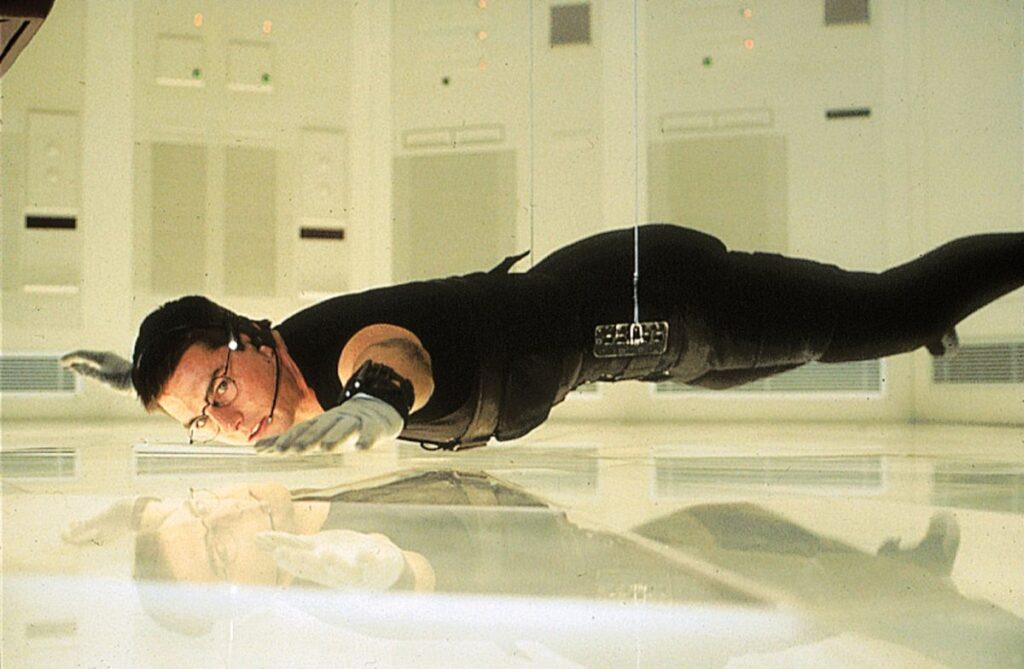 Tom Cruise trong Mission Impossible (1996)