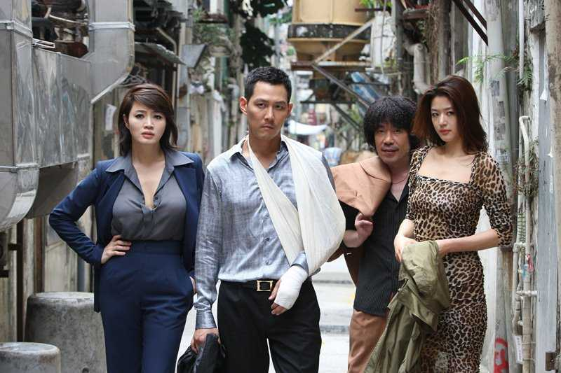 Lee Jung-jae trong Đội quân siêu trộm (2012)